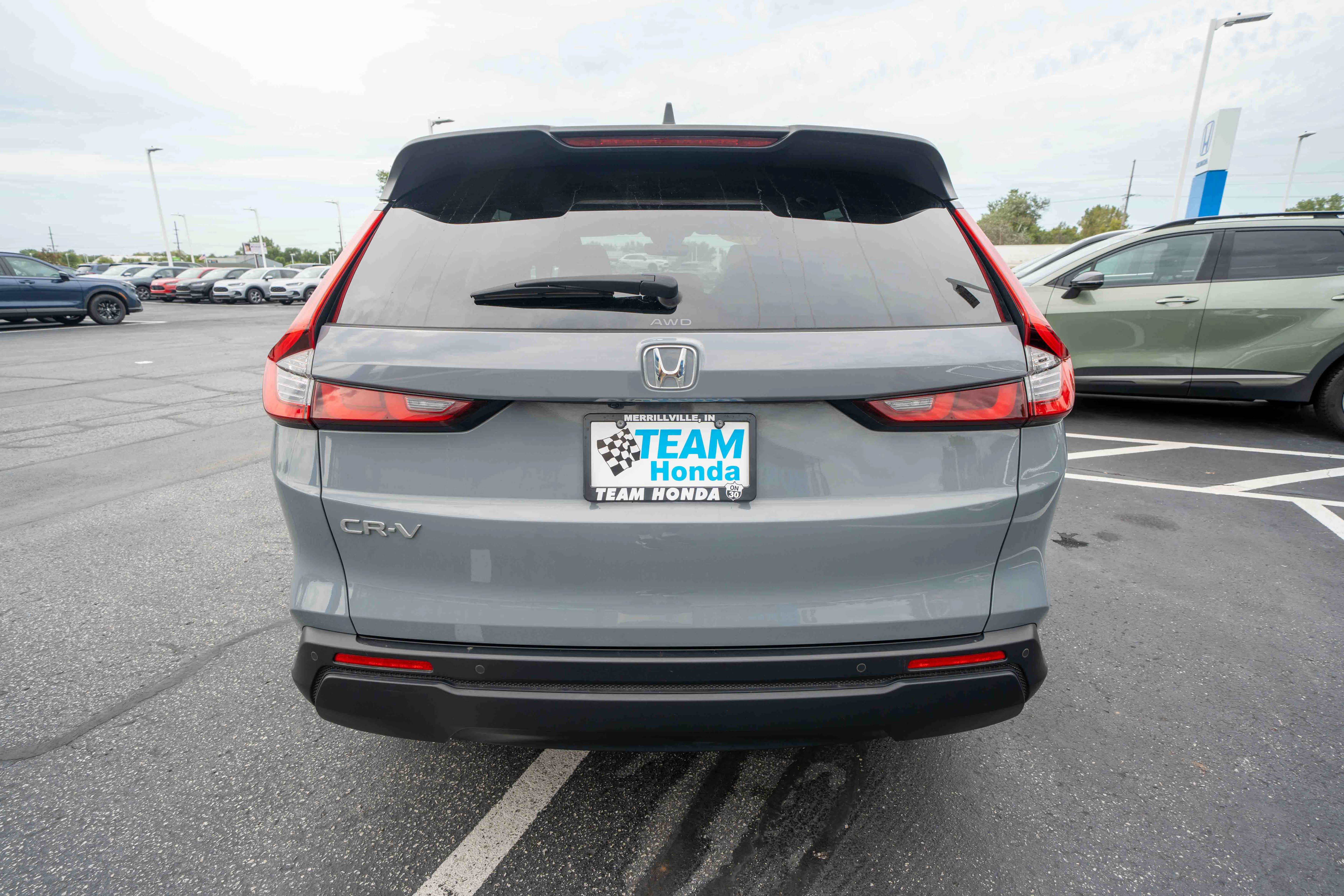 Used 2024 Honda CR-V EX-L image 5