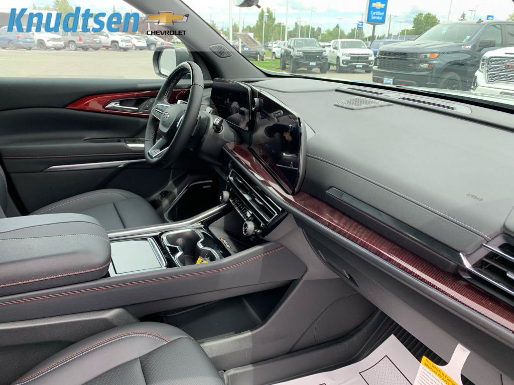New 2026 Chevrolet Traverse Z71 w/ Enhanced Driving Package AWD/4WD image 12
