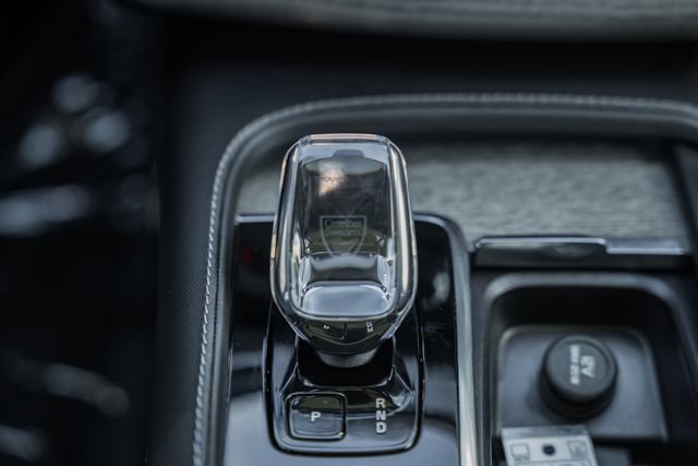 Certified 2024 Volvo XC90 B6 Ultimate AWD/4WD image 25