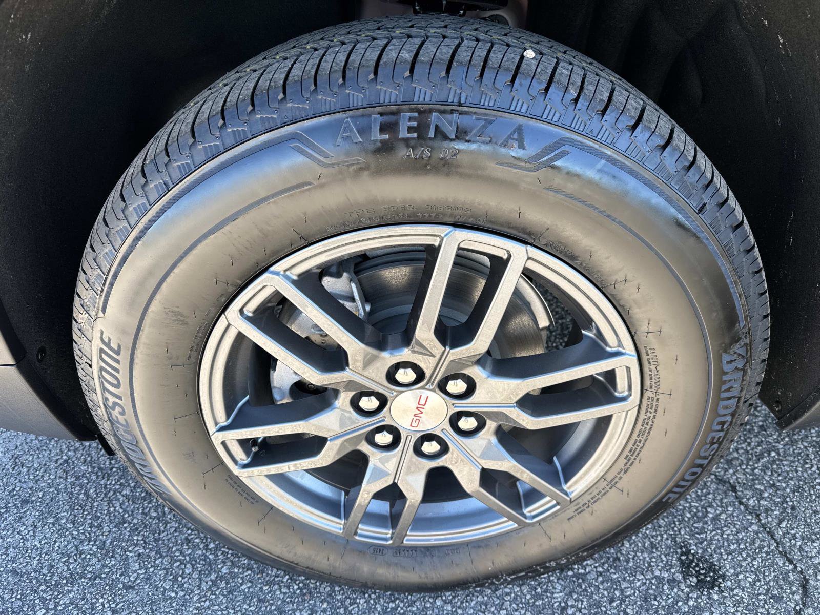 New 2026 GMC Acadia Elevation w/ LPO, Floor Liner Package image 10