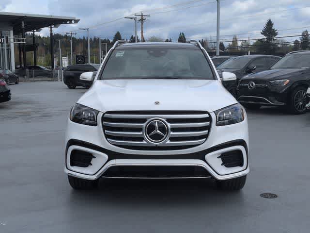 New 2026 Mercedes-Benz GLS 580 4MATIC image 3
