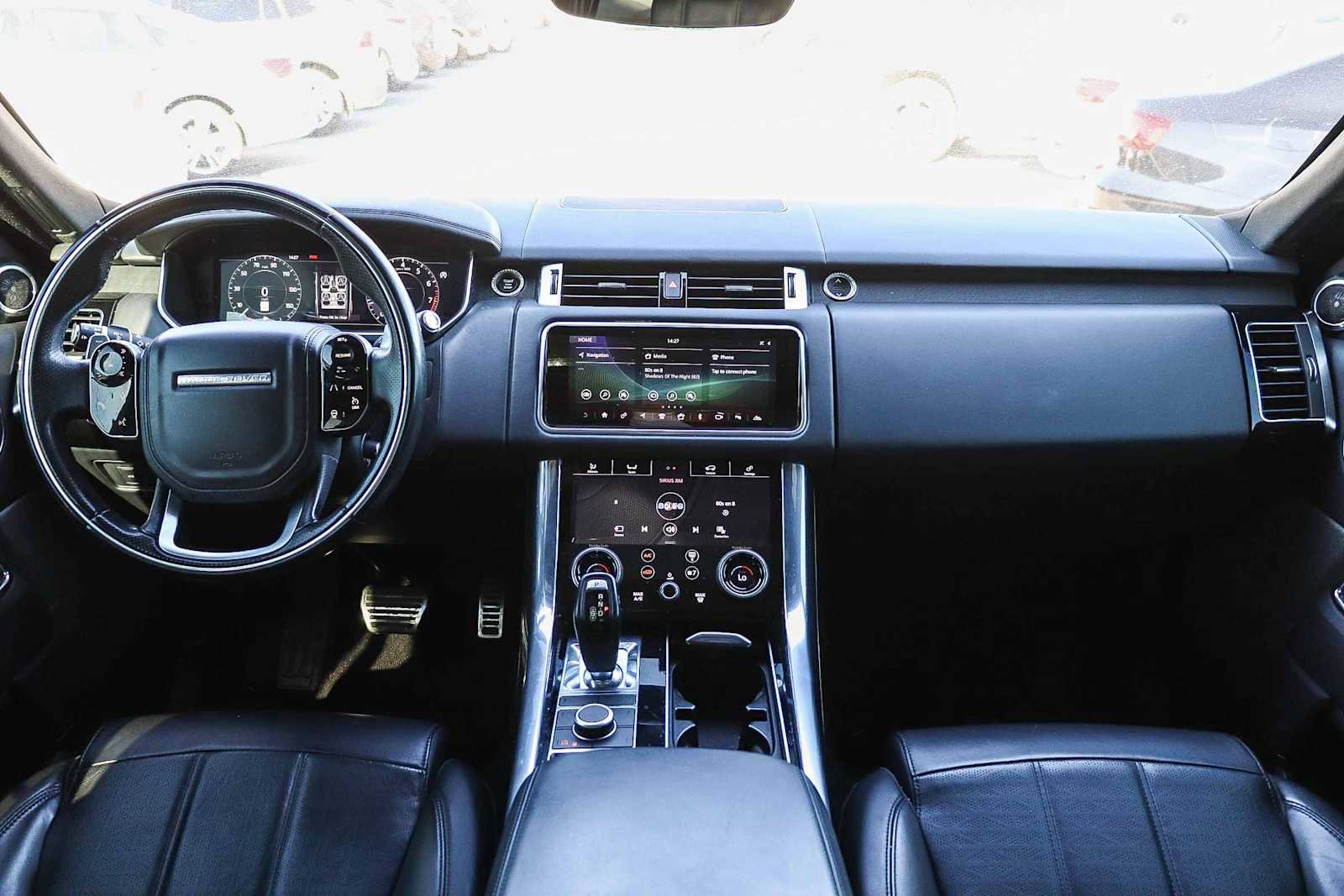 Used 2018 Land Rover Range Rover Sport HSE Dynamic image 12