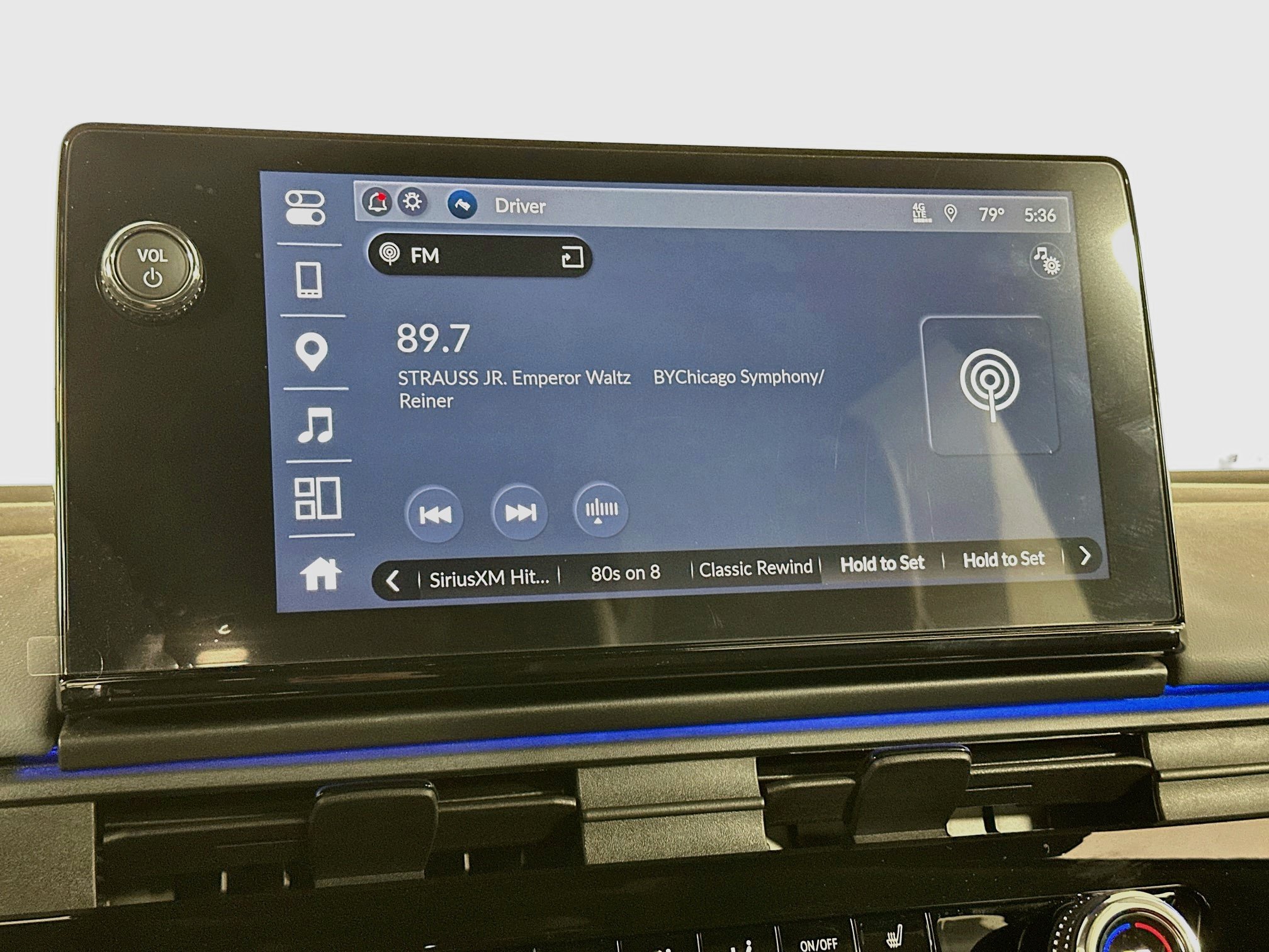 Used 2025 Honda Prologue Touring image 21