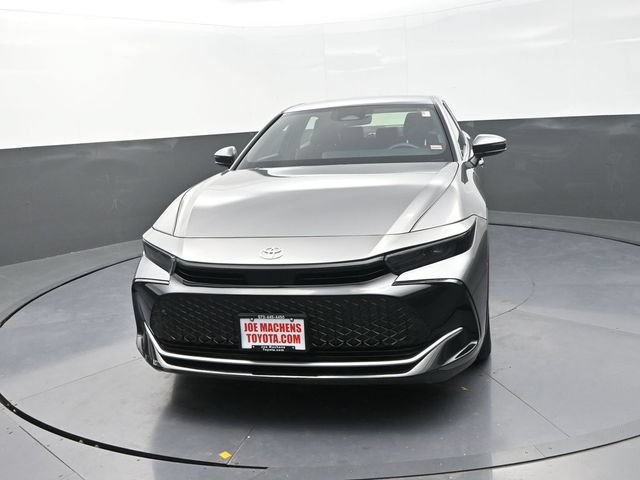 Certified 2023 Toyota Crown AWD/4WD image 2