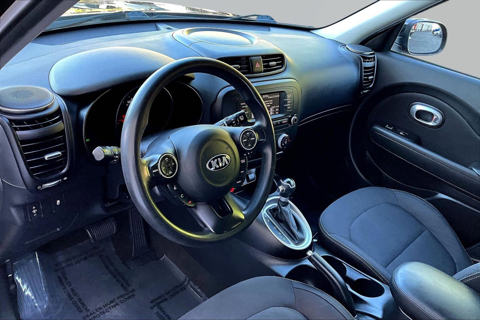 Used 2017 Kia Soul FWD image 17