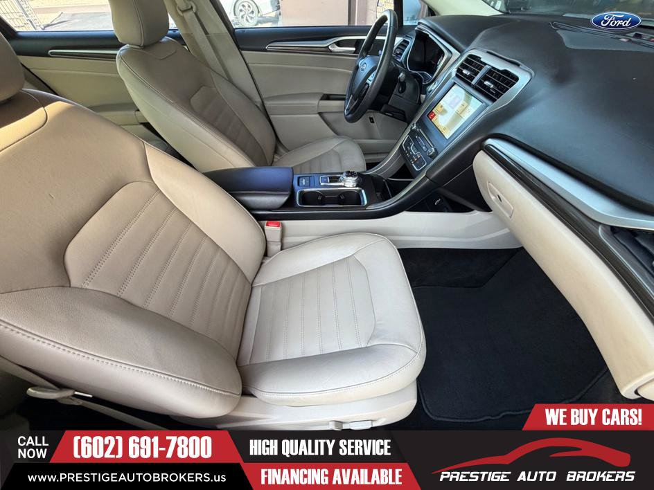Used 2018 Ford Fusion Energi SE FWD image 38