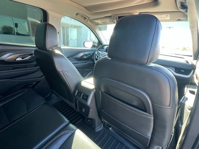 Used 2020 GMC Terrain SLT w/ Preferred Package FWD image 9