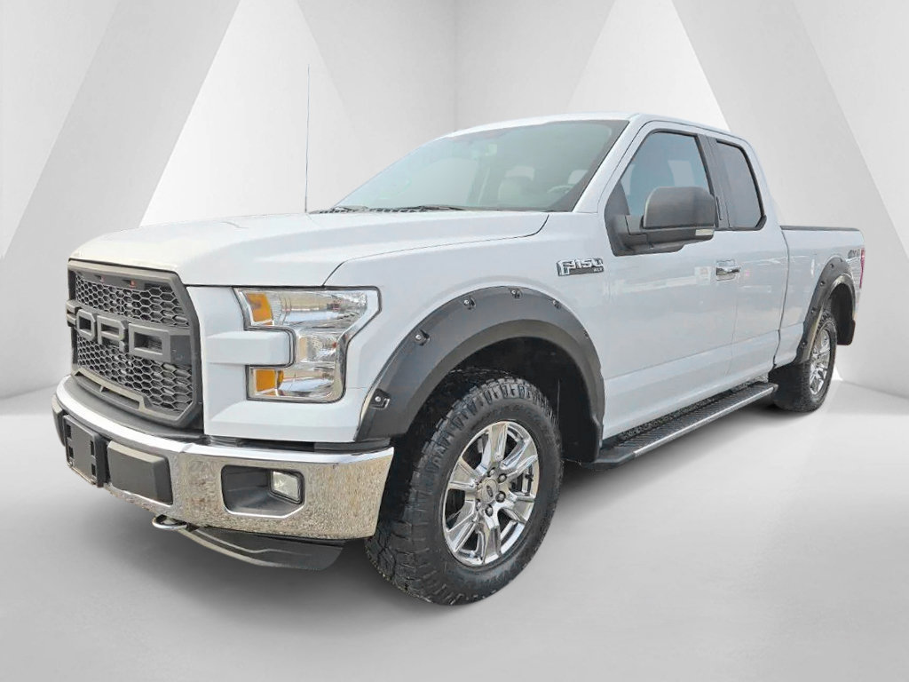 Used 2016 Ford F150 XLT w/ Equipment Group 301A Mid AWD/4WD image 4