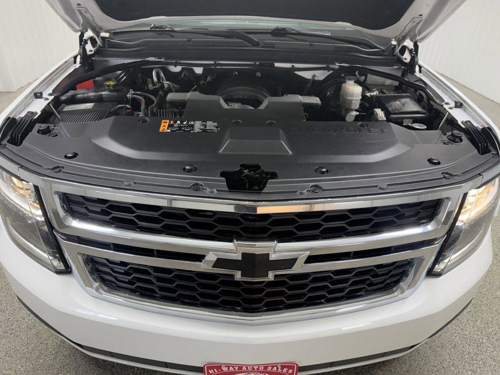 Used 2019 Chevrolet Suburban LS w/ Max Trailering Package AWD/4WD image 38