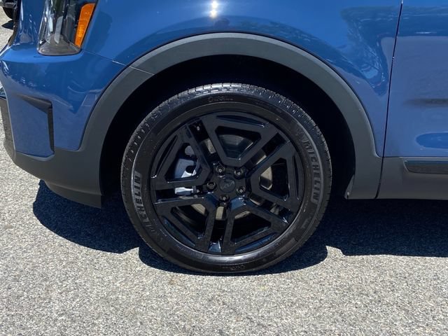 Used 2025 Kia Telluride EX X-Line AWD/4WD image 11