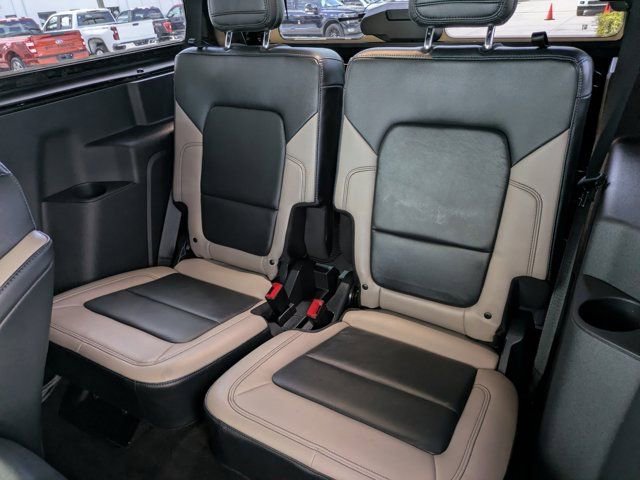 Used 2022 Ford Bronco Wildtrak image 15