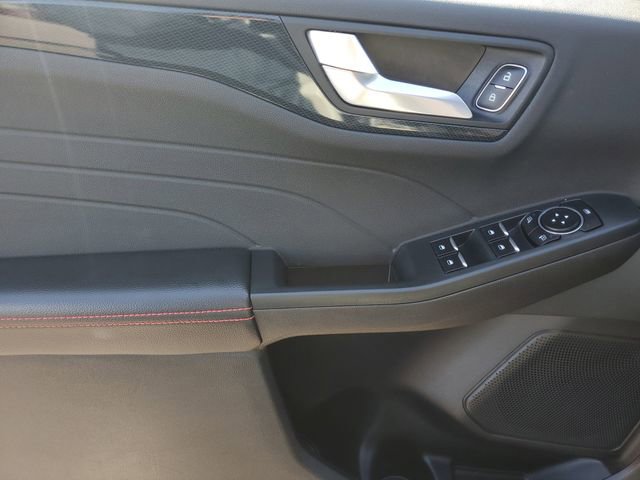 Certified 2023 Ford Escape ST-Line Select w/ Class II Trailer Tow Package image 9