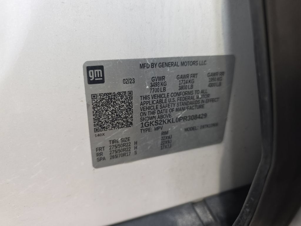Used 2023 GMC Yukon XL Denali Ultimate AWD/4WD image 35