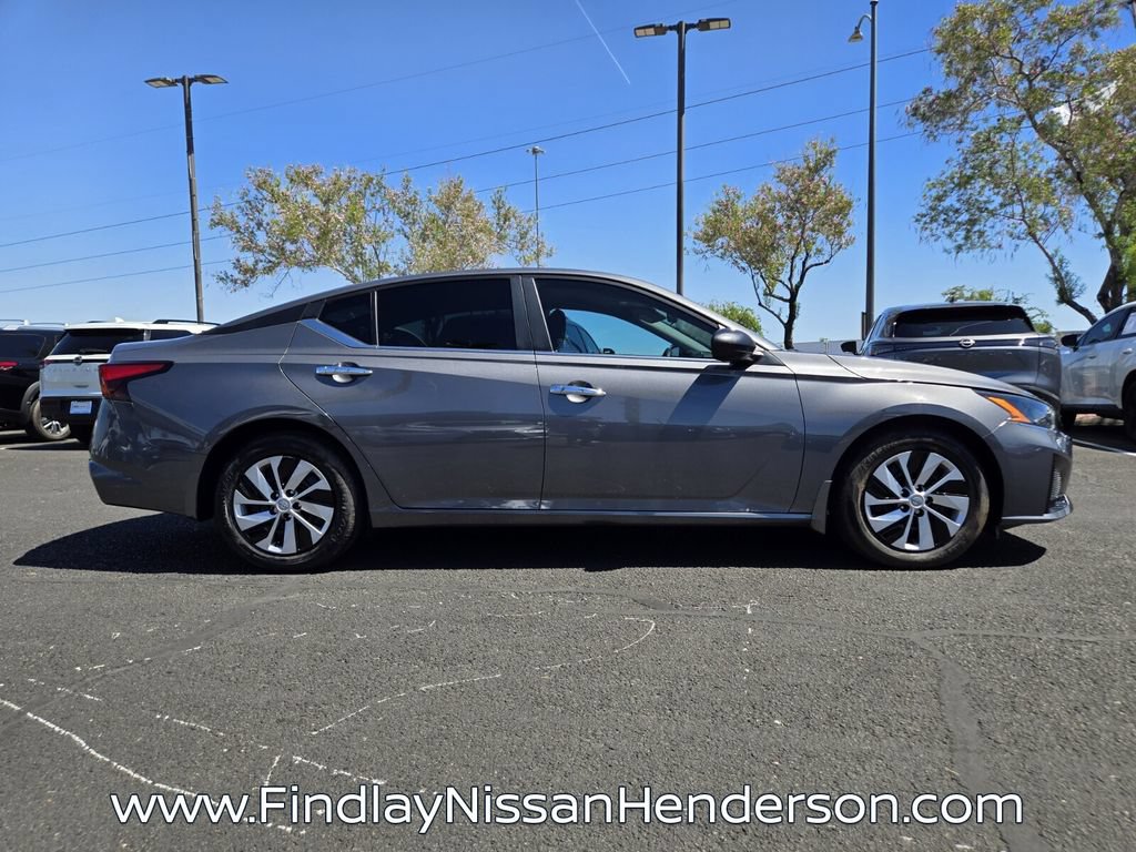 Used 2025 Nissan Altima 2.5 S FWD image 7