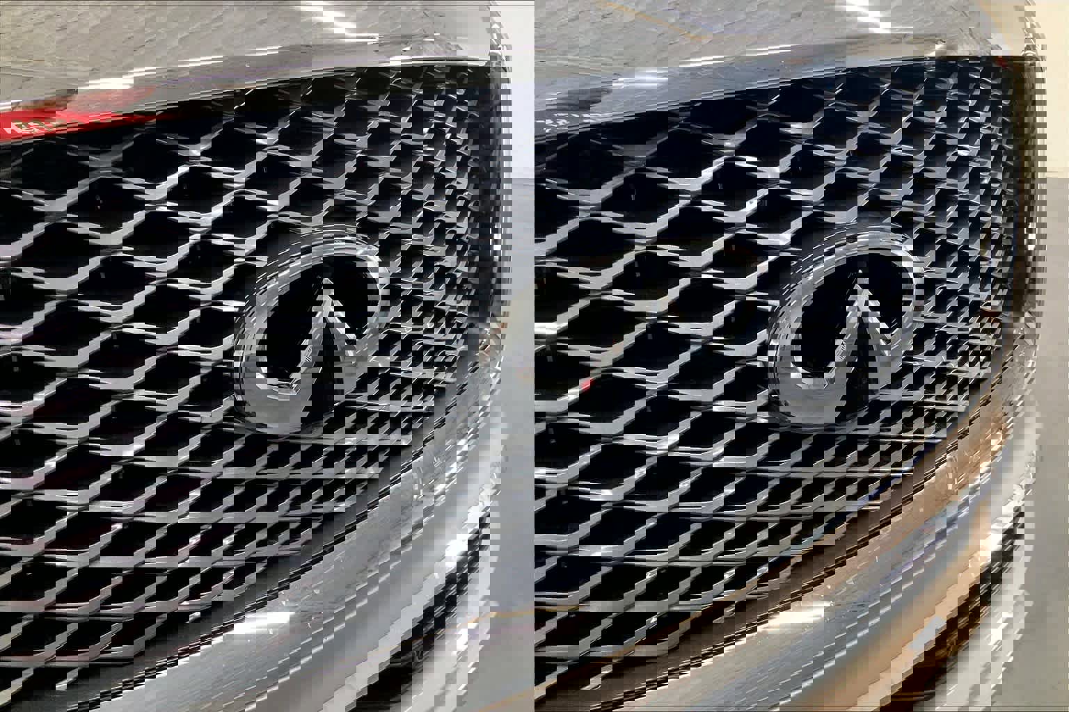 Used 2022 INFINITI QX80 Sensory w/ Cargo Package image 26