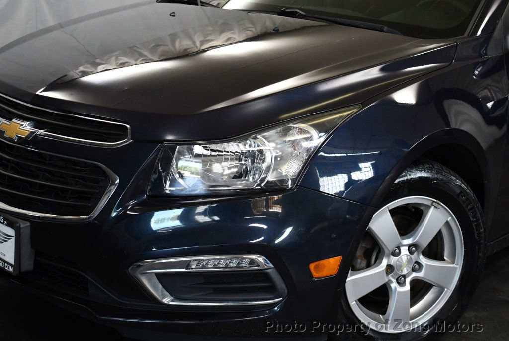 Used 2016 Chevrolet Cruze LT FWD image 3