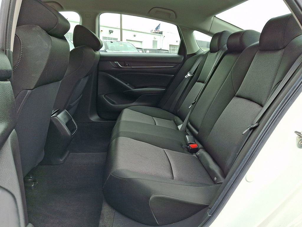 Used 2019 Honda Accord LX image 10
