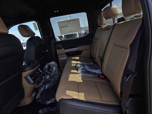 New 2026 Ford F350 Lariat w/ Lariat Premium Package AWD/4WD image 15