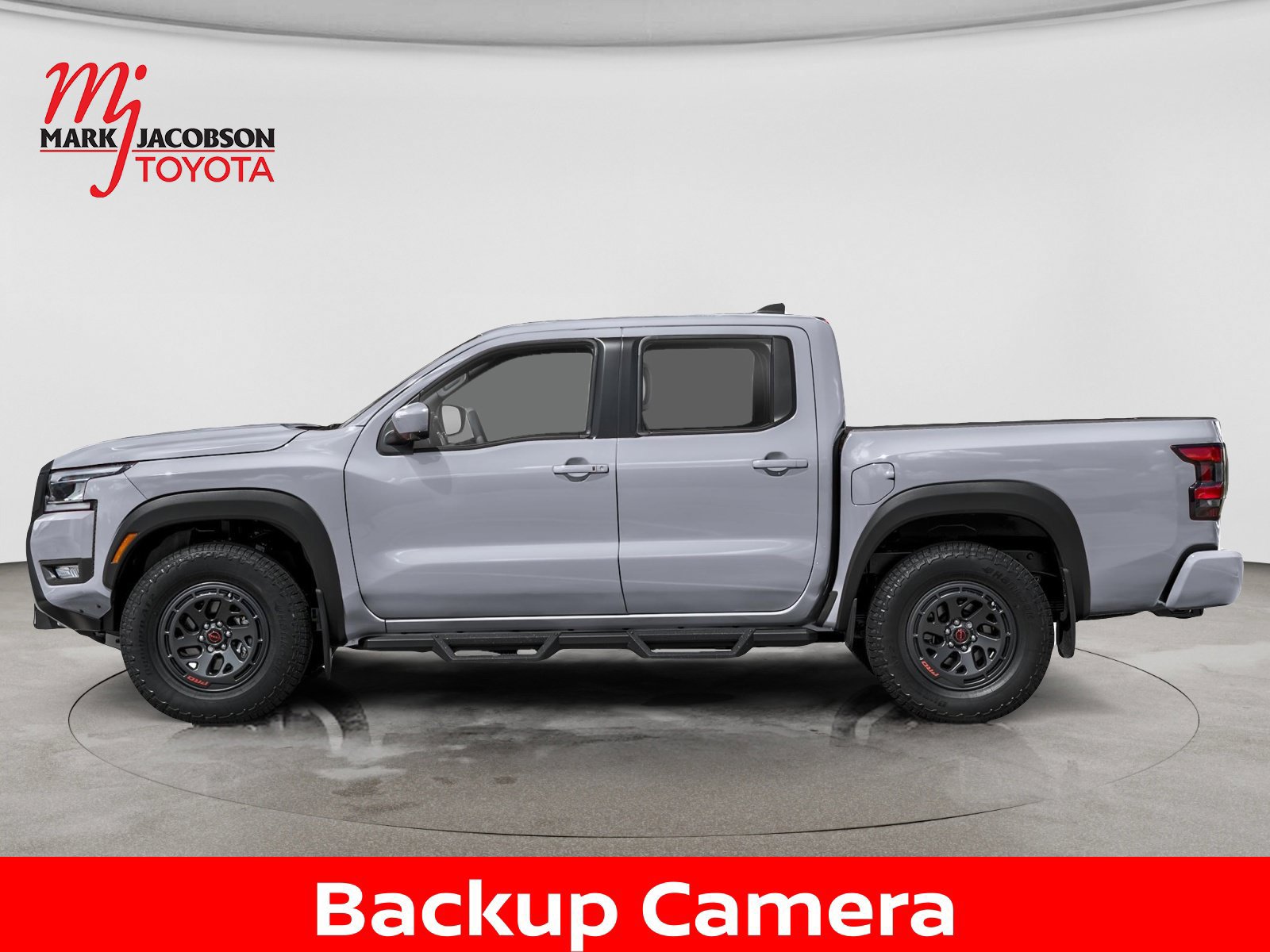 Used 2026 Nissan Frontier PRO-4X AWD/4WD image 5