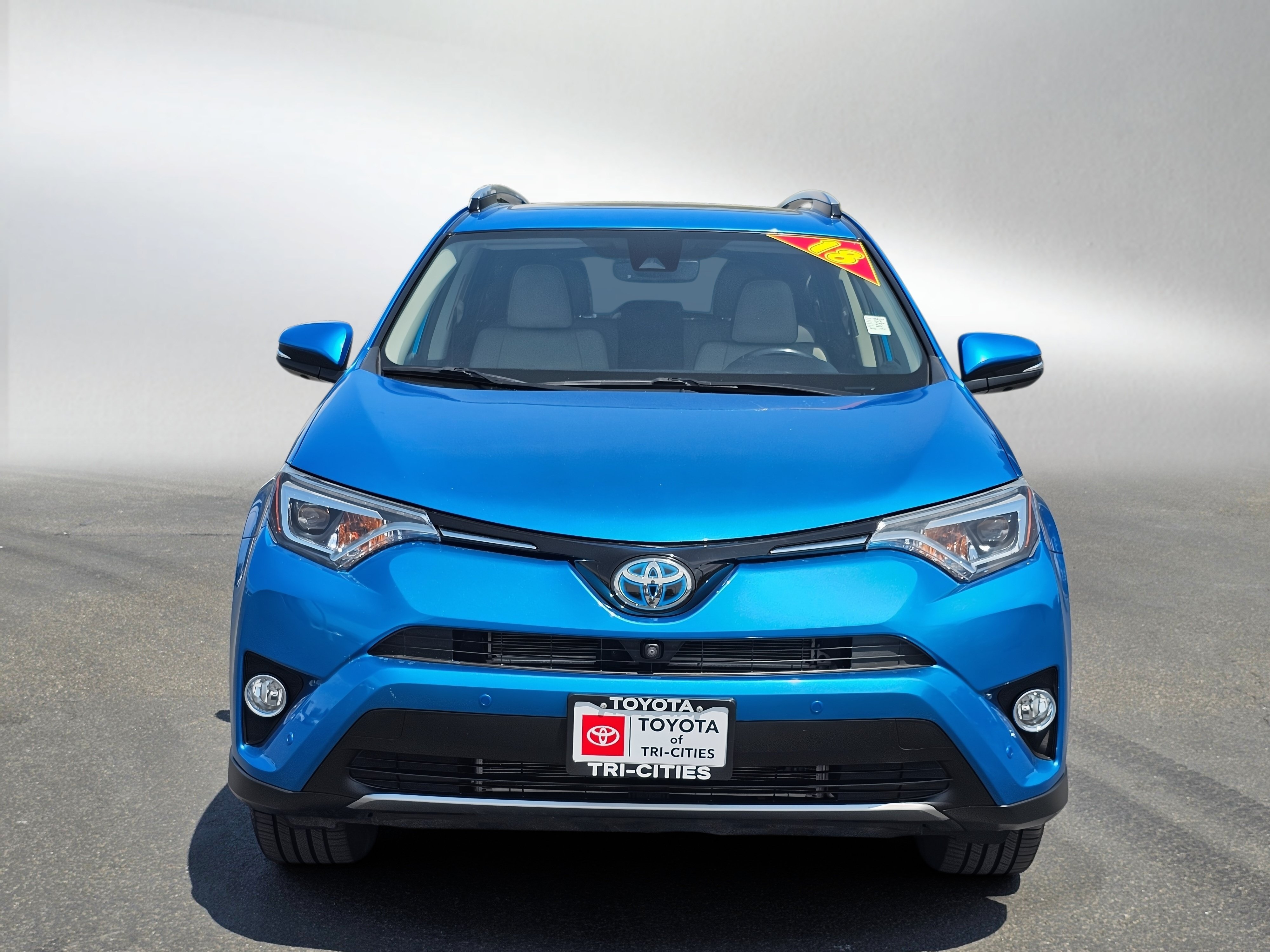 Used 2018 Toyota RAV4 Limited w/ Advanced Technology Package AWD/4WD image 8
