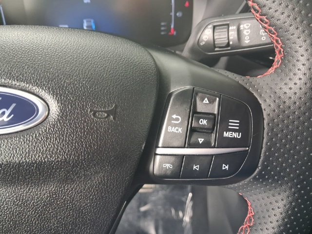Used 2023 Ford Escape ST-Line w/ Tech Pack #1 AWD/4WD image 13
