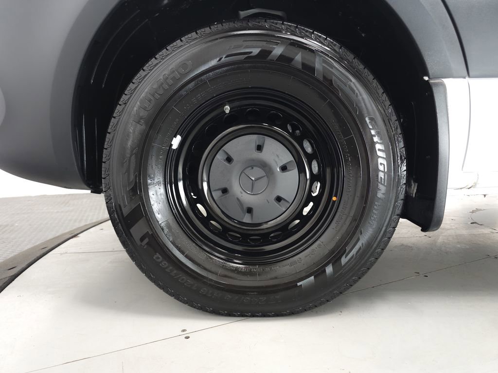 Used 2026 Mercedes-Benz Sprinter 2500 image 29