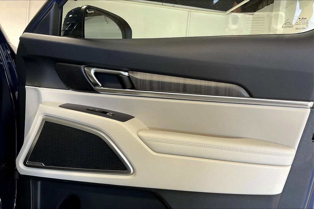 New 2025 Kia Telluride EX image 19