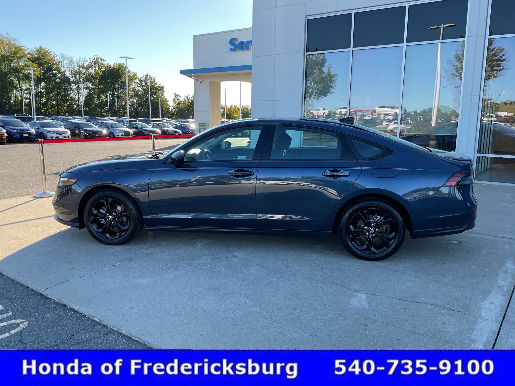 Certified 2025 Honda Accord SE image 3