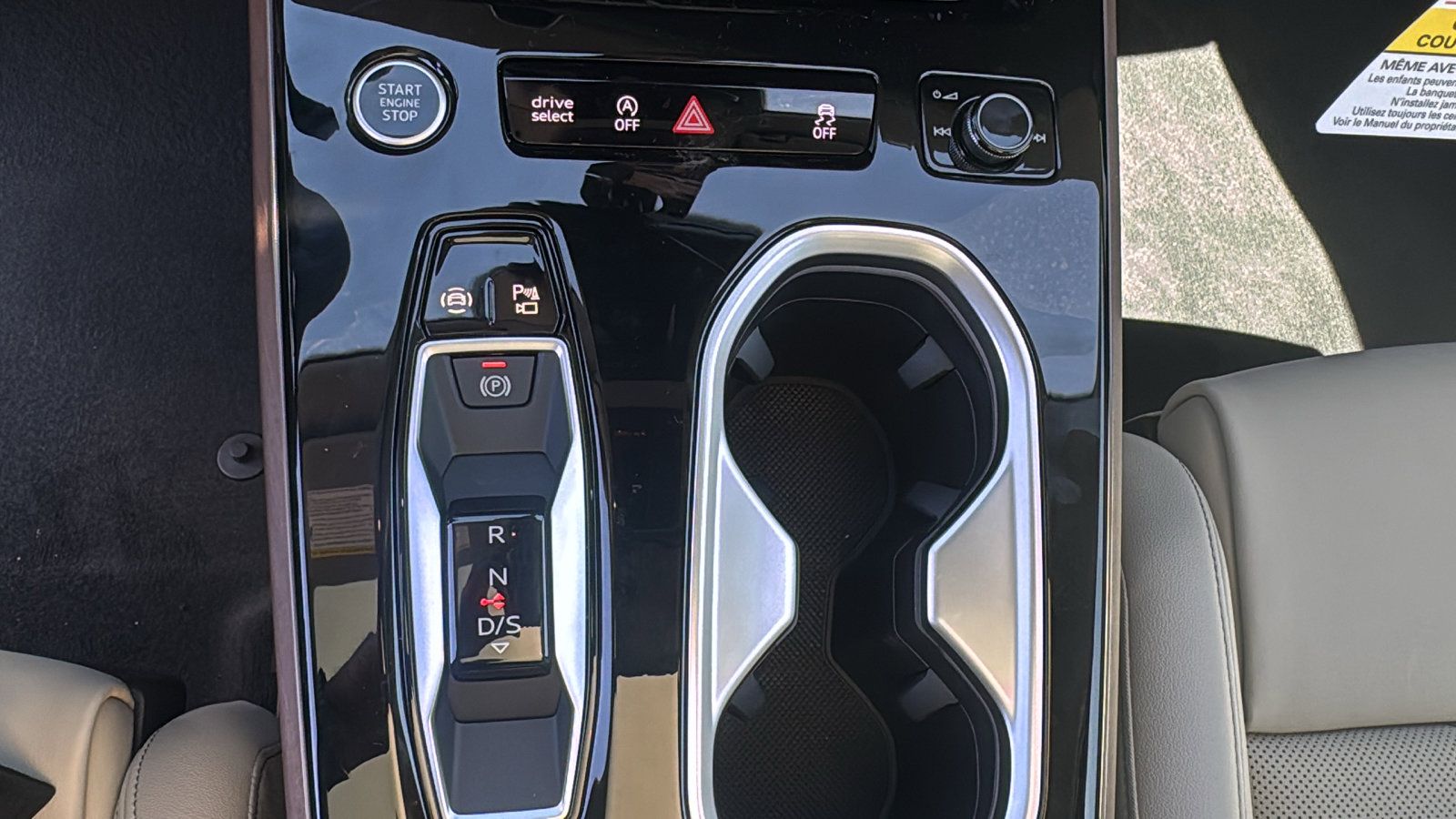 New 2026 Audi A6 Premium Plus AWD/4WD image 21