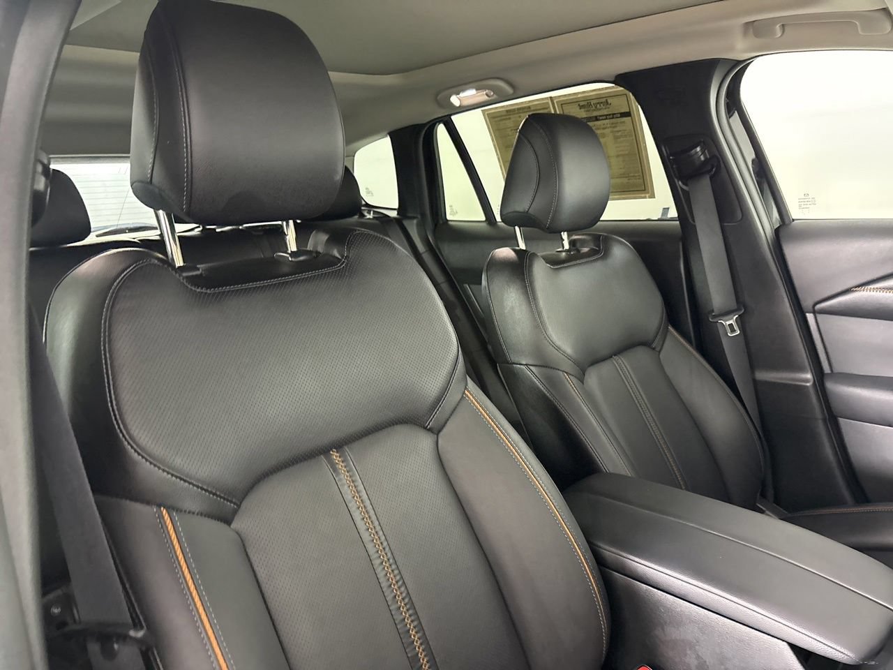 Used 2025 MAZDA CX-50 AWD 2.5 S w/ Premium Plus Pkg image 30