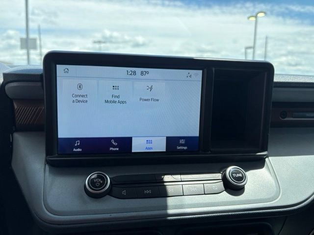 Used 2022 Ford Maverick Lariat w/ Lariat Luxury Package FWD image 19