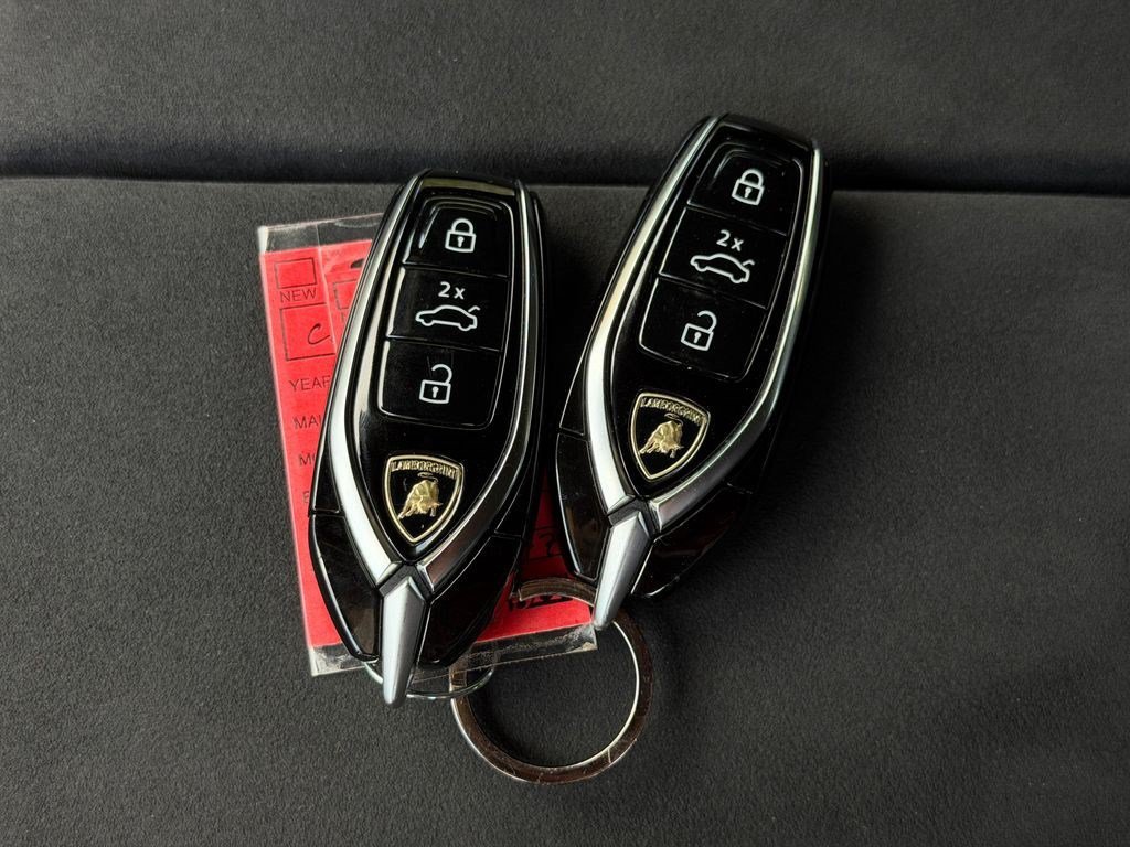 Used 2023 Lamborghini Urus S AWD/4WD image 50