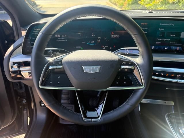 Used 2025 Cadillac Lyriq Luxury w/ LPO, Floor Liner Package AWD/4WD image 34