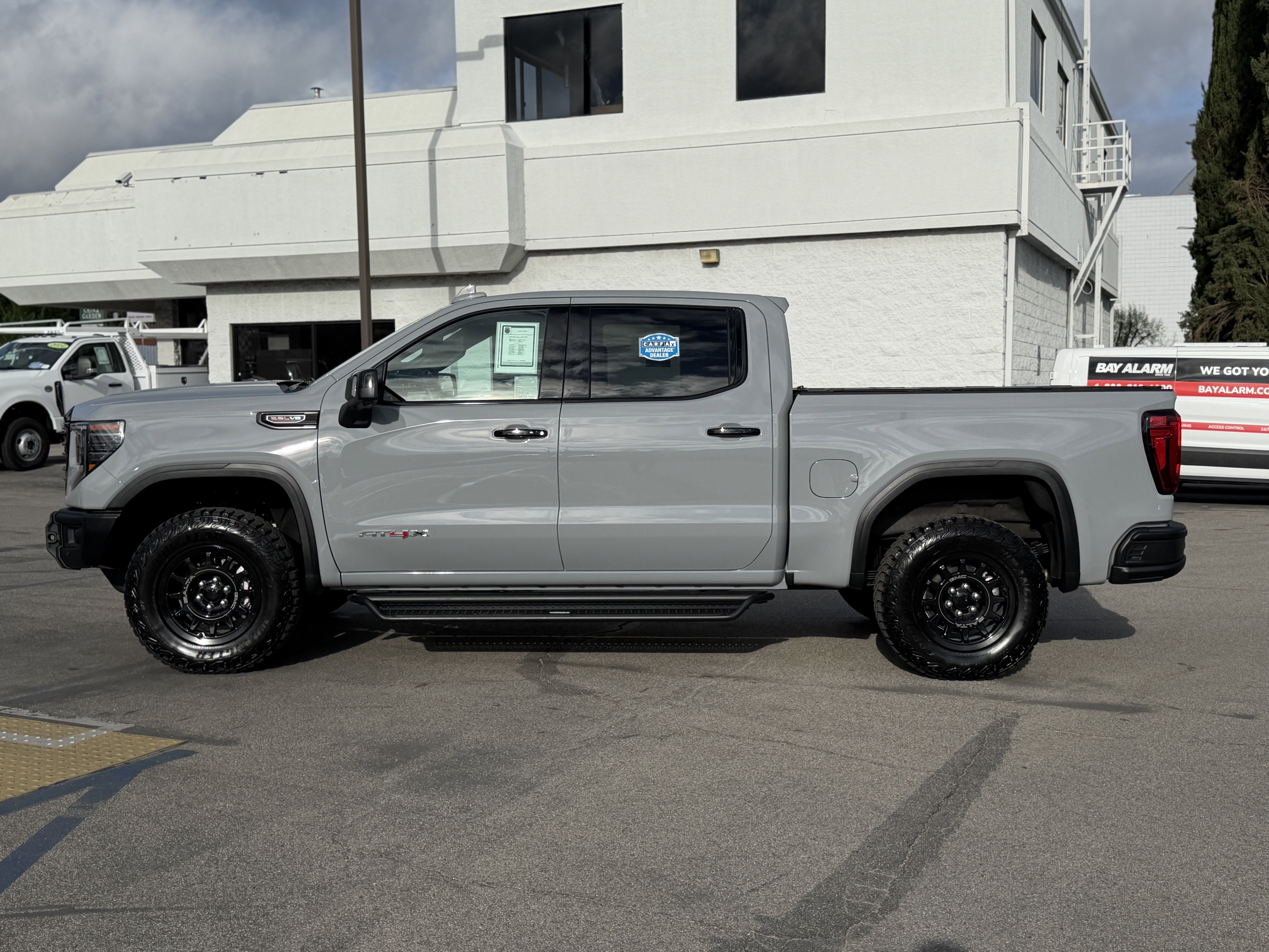 Used 2024 GMC Sierra 1500 AT4X w/ AT4X AEV Edition AWD/4WD image 4