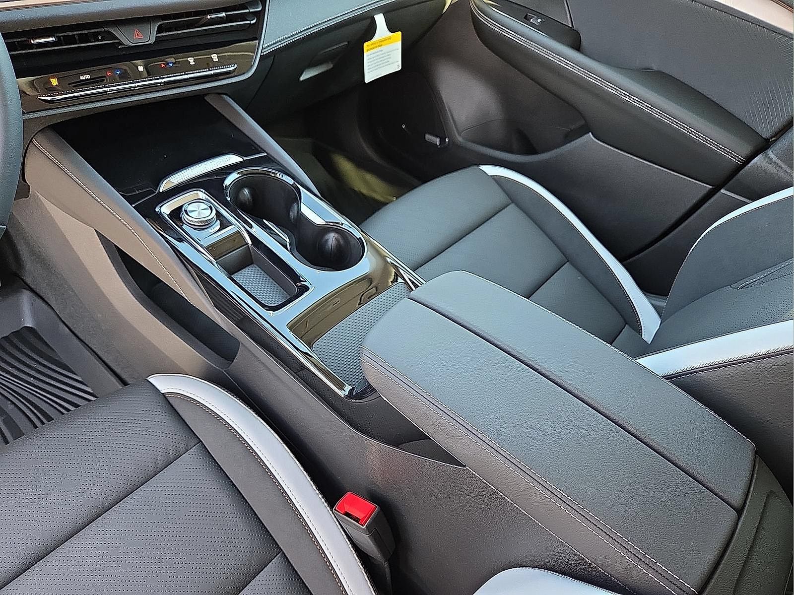 New 2026 Buick Envista Avenir FWD image 25
