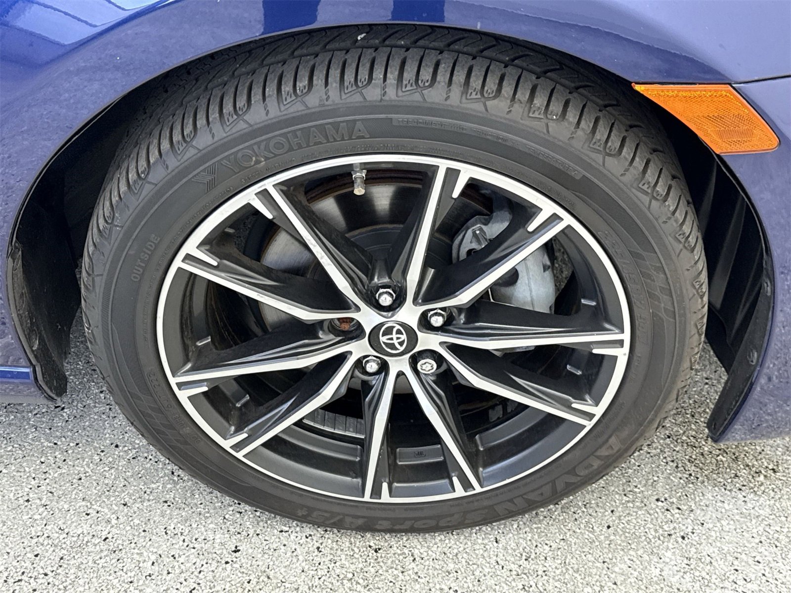 Used 2017 Toyota 86 image 43