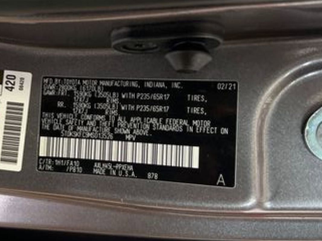 Used 2021 Toyota Sienna LE image 15