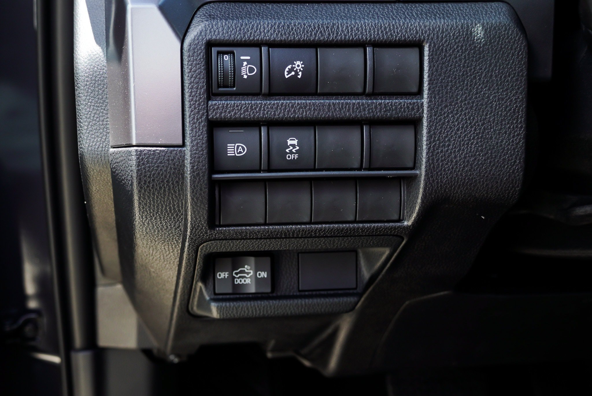 New 2026 Toyota Tacoma SR5 AWD/4WD image 18