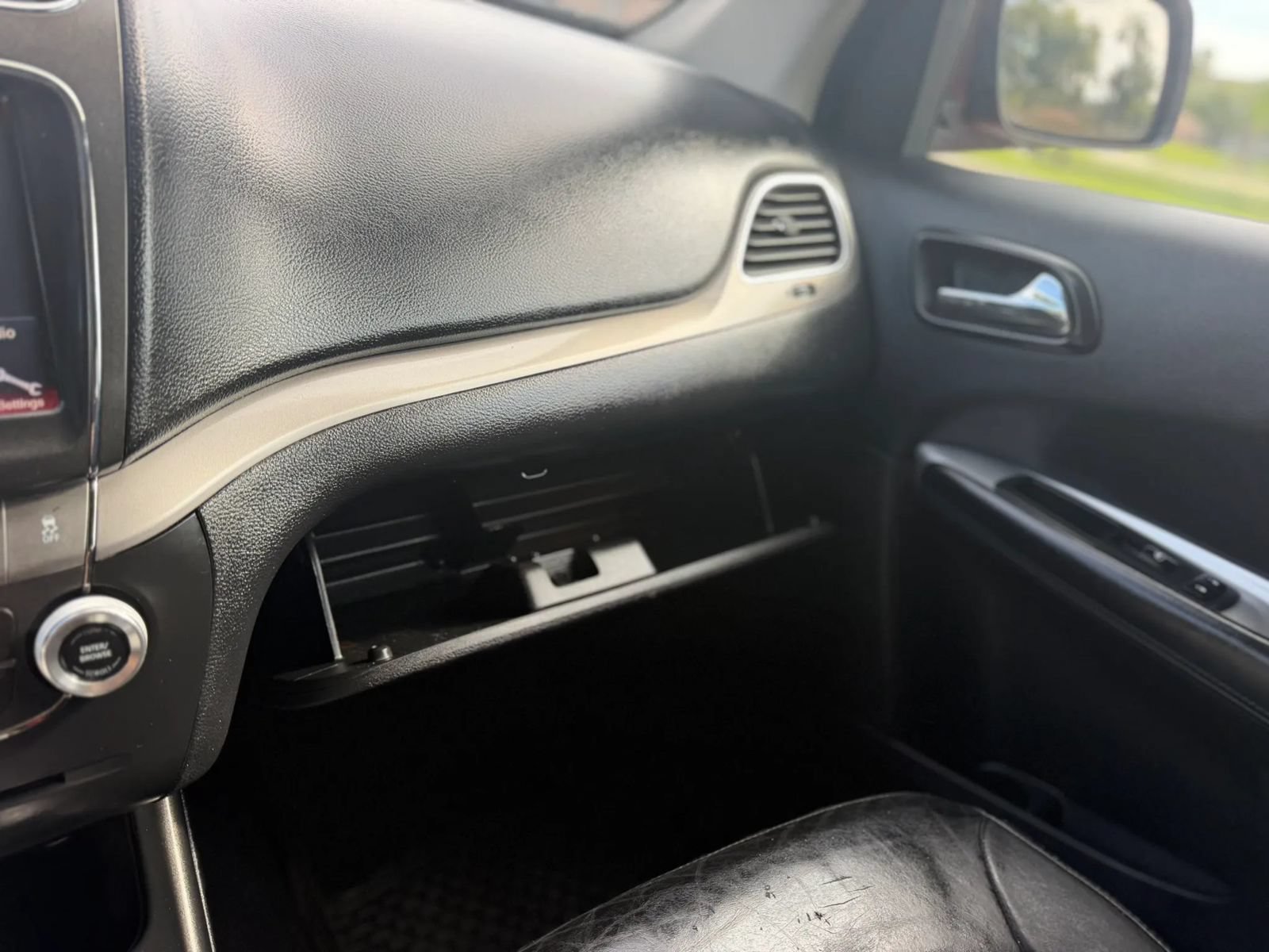 Used 2018 Dodge Journey Crossroad AWD/4WD image 40