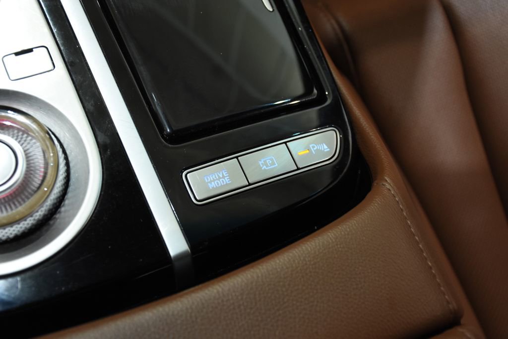 Used 2023 Genesis G80 2.5T image 22