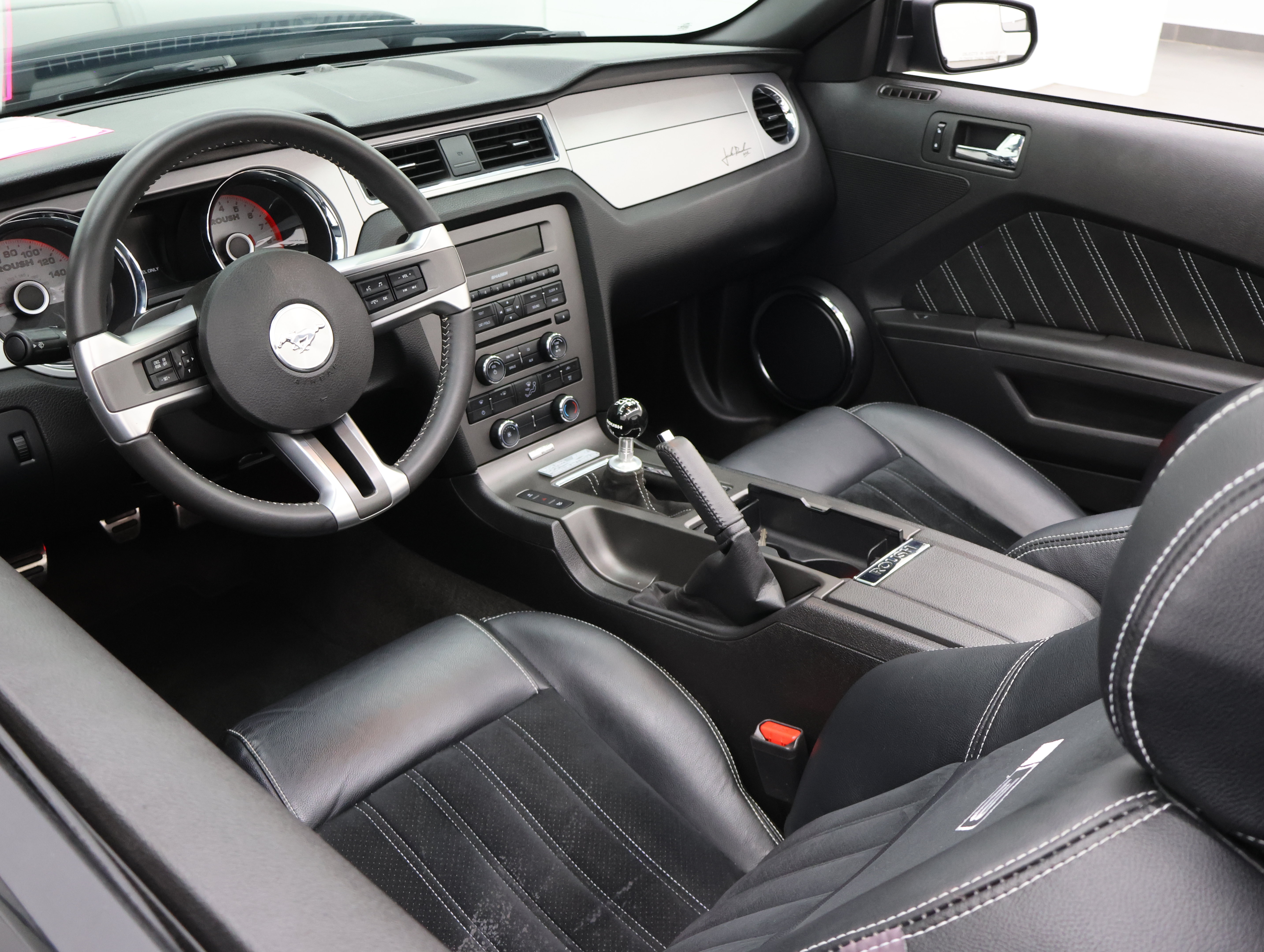 Used 2013 Ford Mustang GT Premium RWD image 63