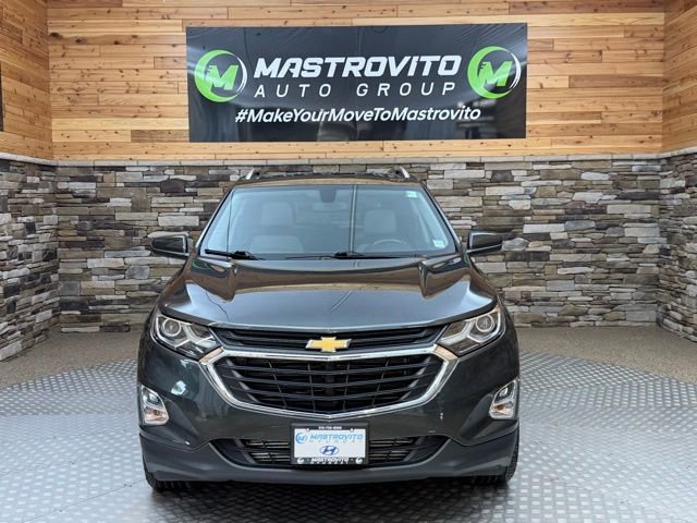 Used 2018 Chevrolet Equinox LT w/ Sun & Infotainment Package AWD/4WD image 3