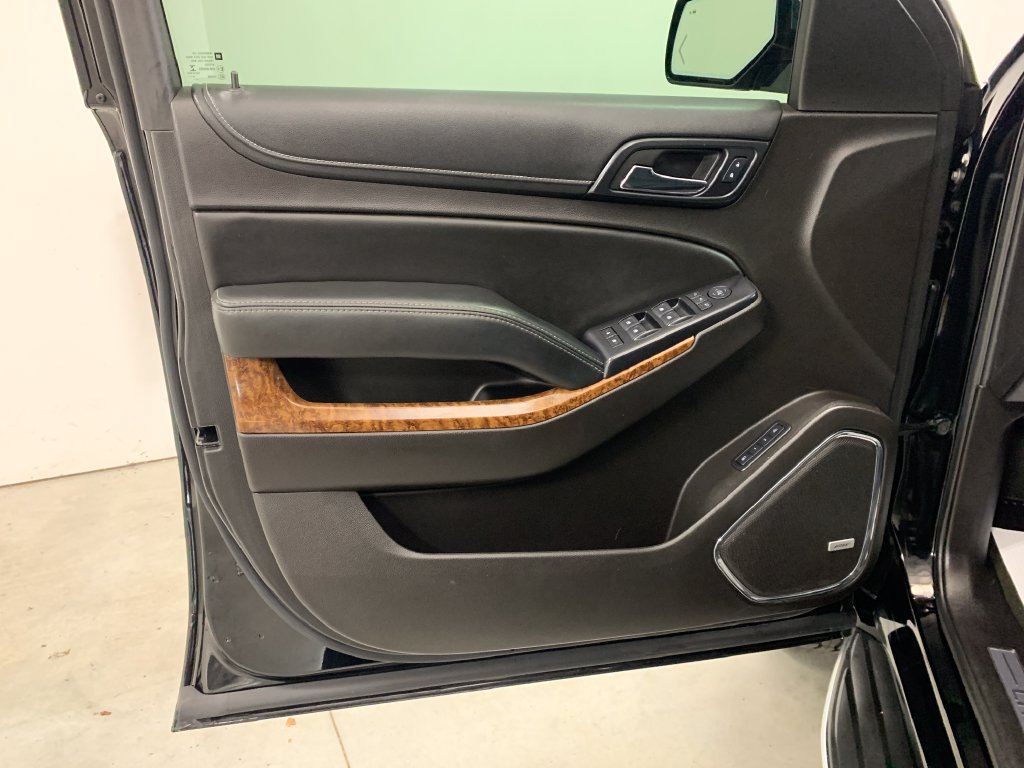 Used 2017 Chevrolet Tahoe Premier AWD/4WD image 17