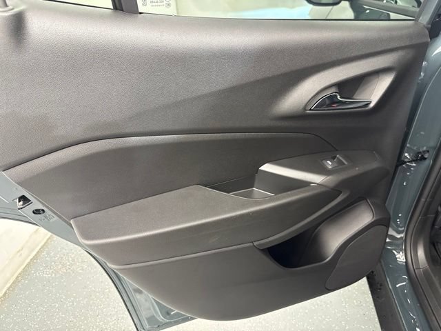 New 2026 Chevrolet Trax LT FWD image 17