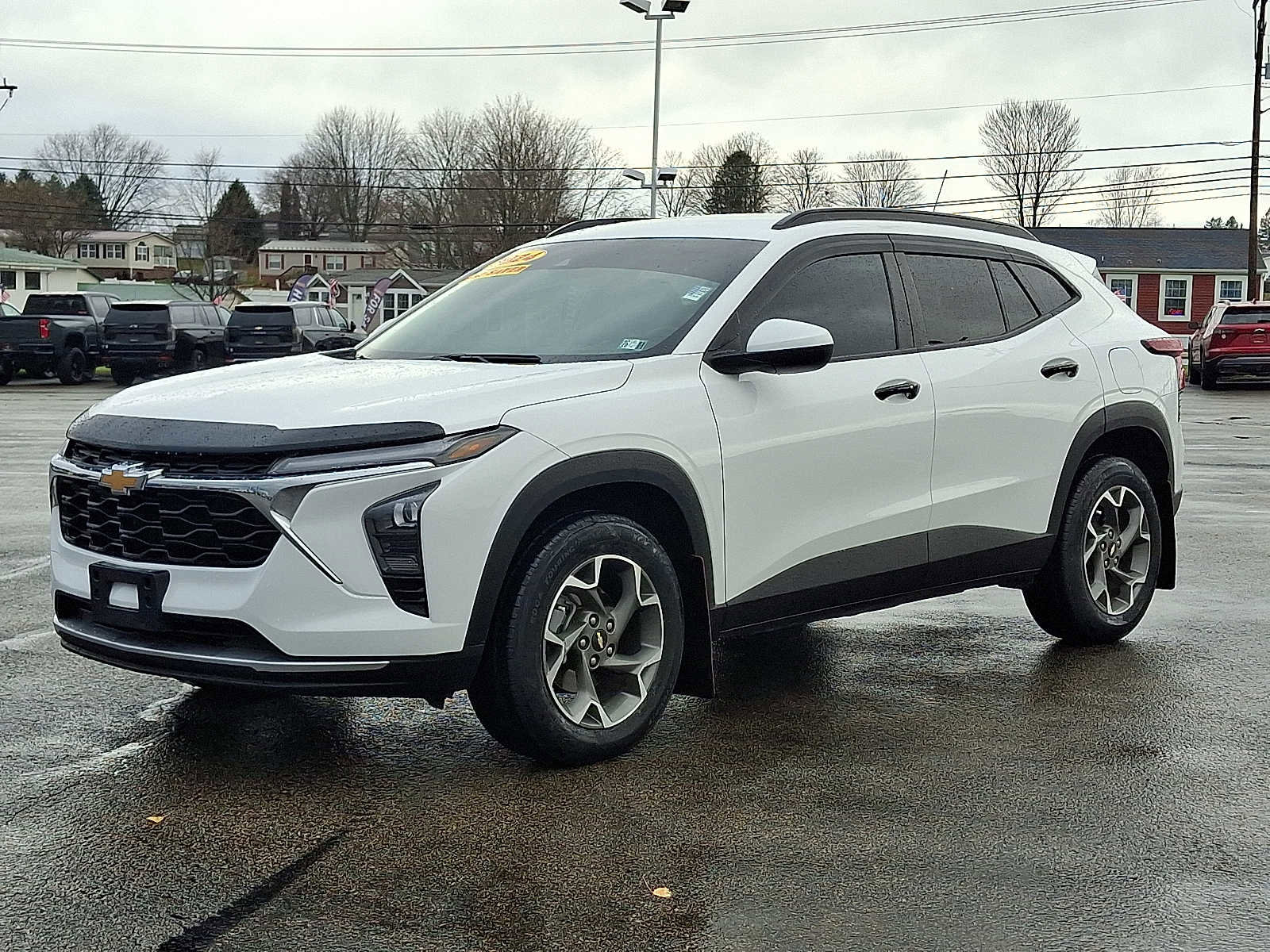 Certified 2024 Chevrolet Trax LT w/ Driver Confidence Package image 3