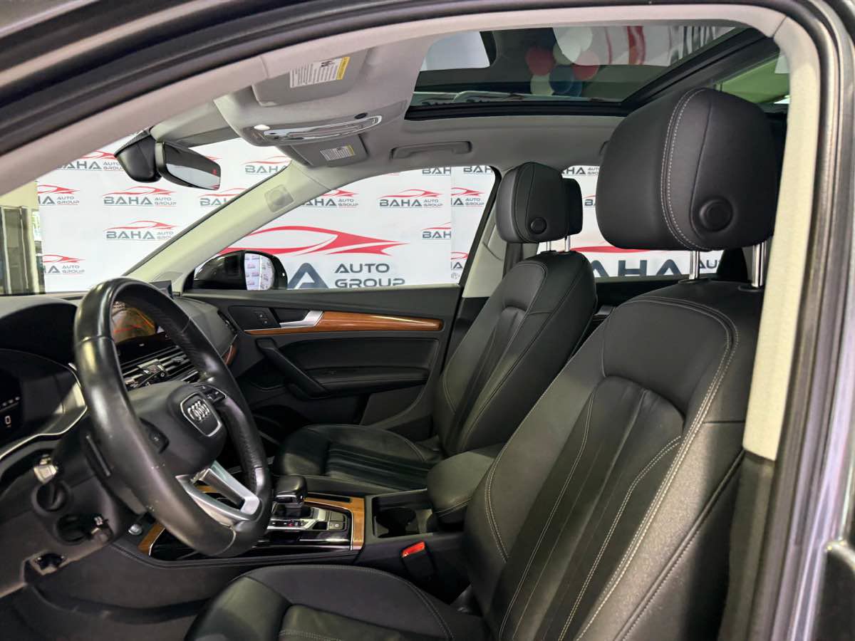 Used 2023 Audi Q5 2.0T Premium Plus AWD/4WD image 14