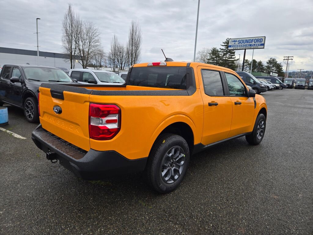 New 2026 Ford Maverick XLT image 4