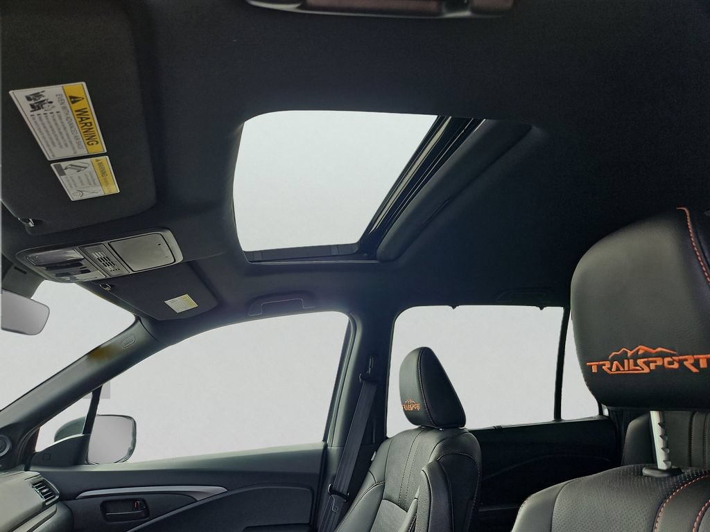 Certified 2023 Honda Passport TrailSport image 15