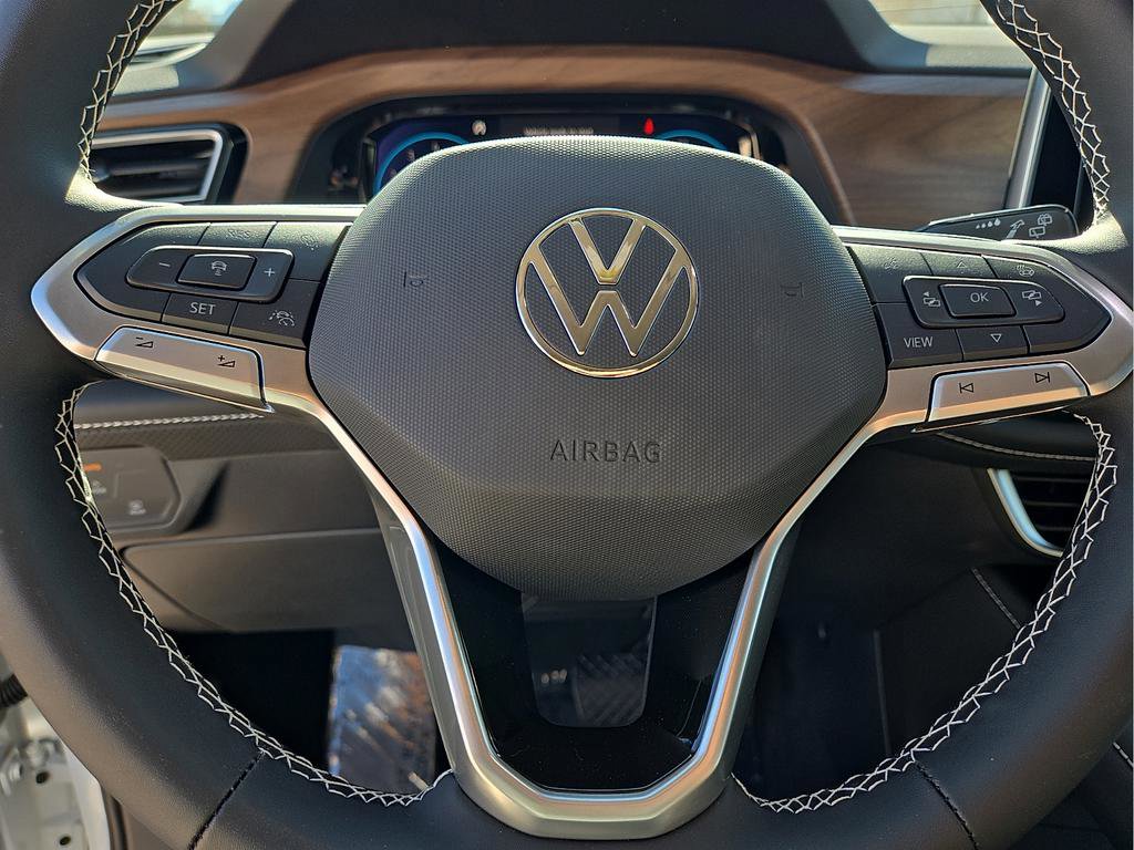 New 2026 Volkswagen Atlas SE image 25