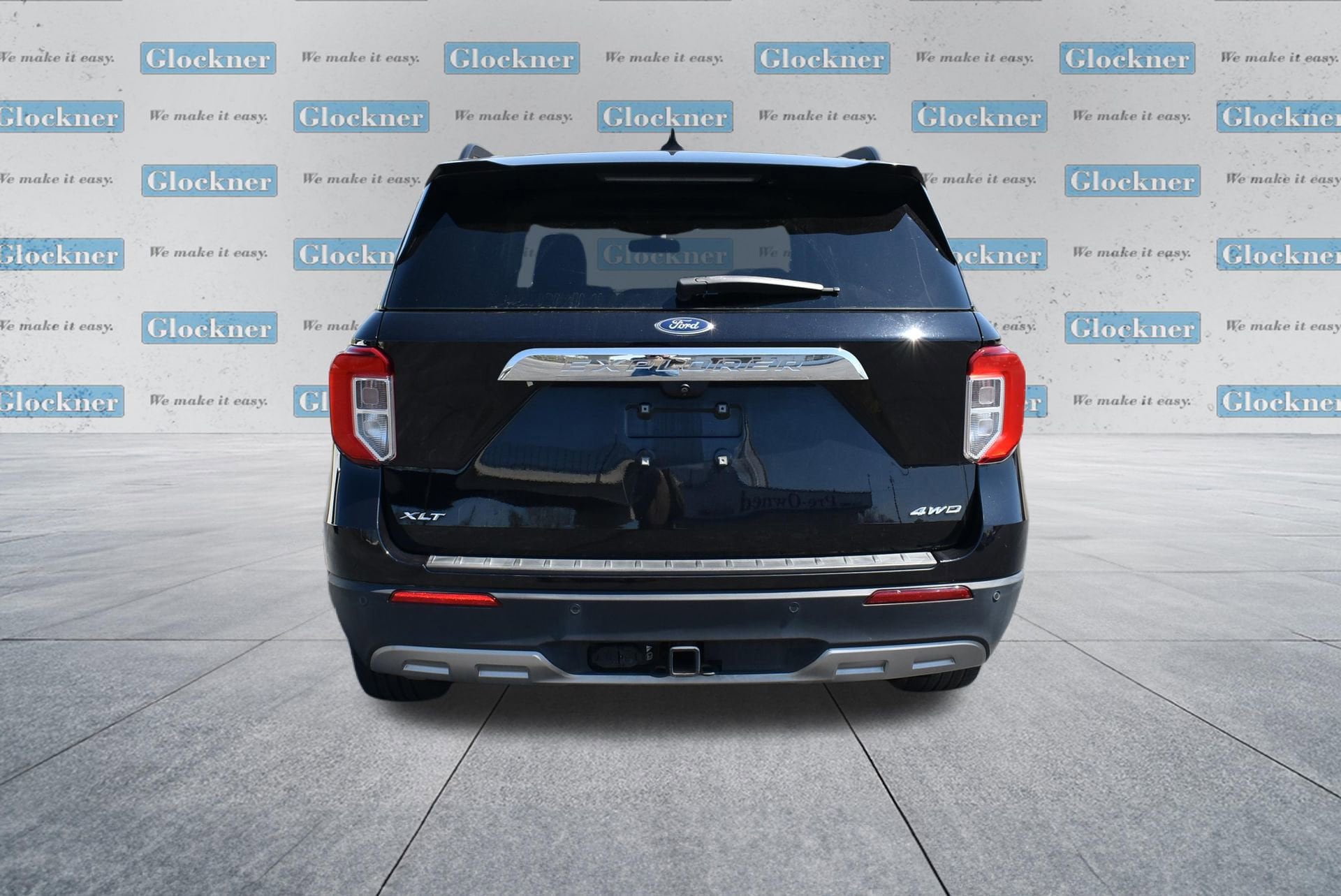 Used 2021 Ford Explorer XLT w/ Equipment Group 202A image 17